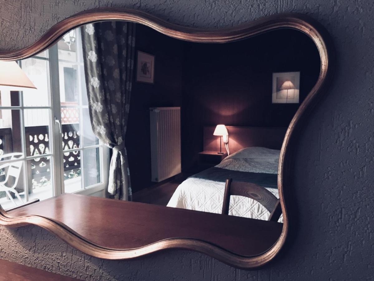 Auberge Du Roselet Duingt Phòng bức ảnh